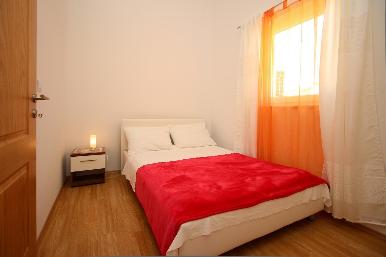 Apartments Koritnik Punat Exterior photo