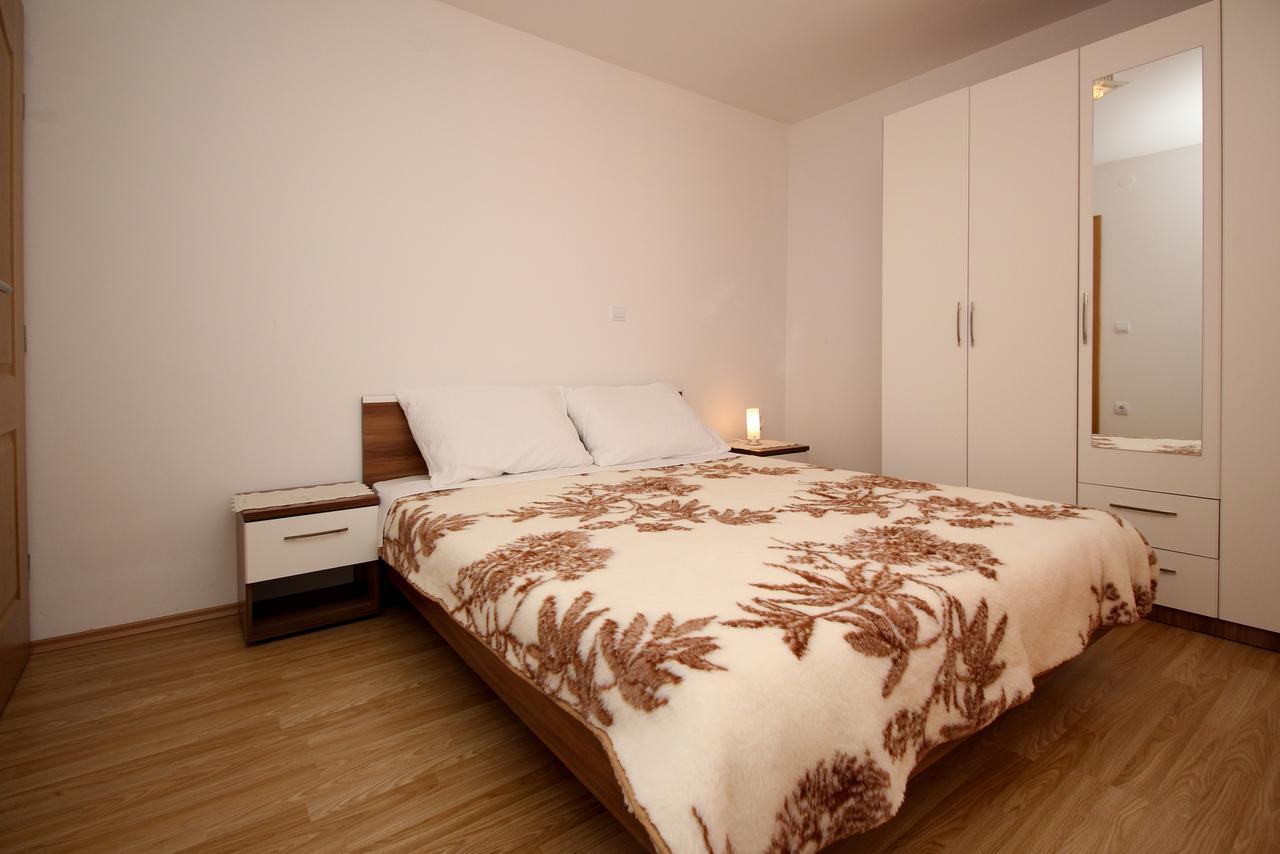 Apartments Koritnik Punat Exterior photo